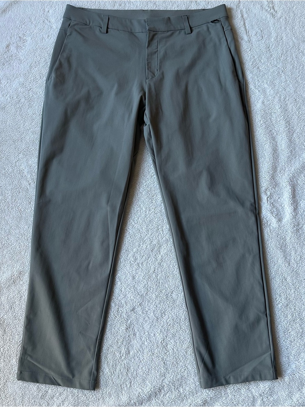 Nike 24.7 Perfect Stretch Dri-FIT Pants Men's 36x31 Light Gray Preppy